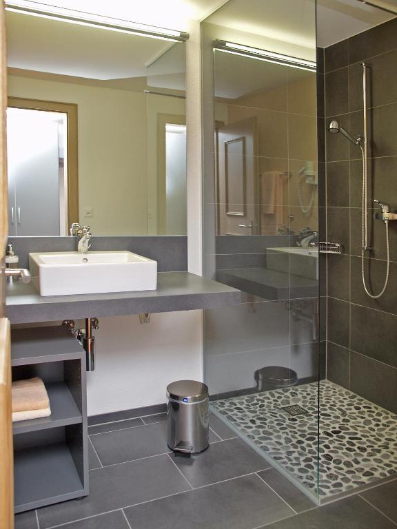Hotel Steinbock Бриенц Номер фото