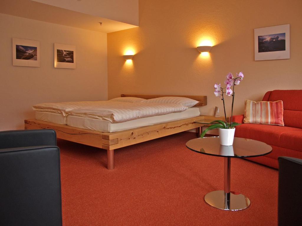 Hotel Steinbock Бриенц Номер фото
